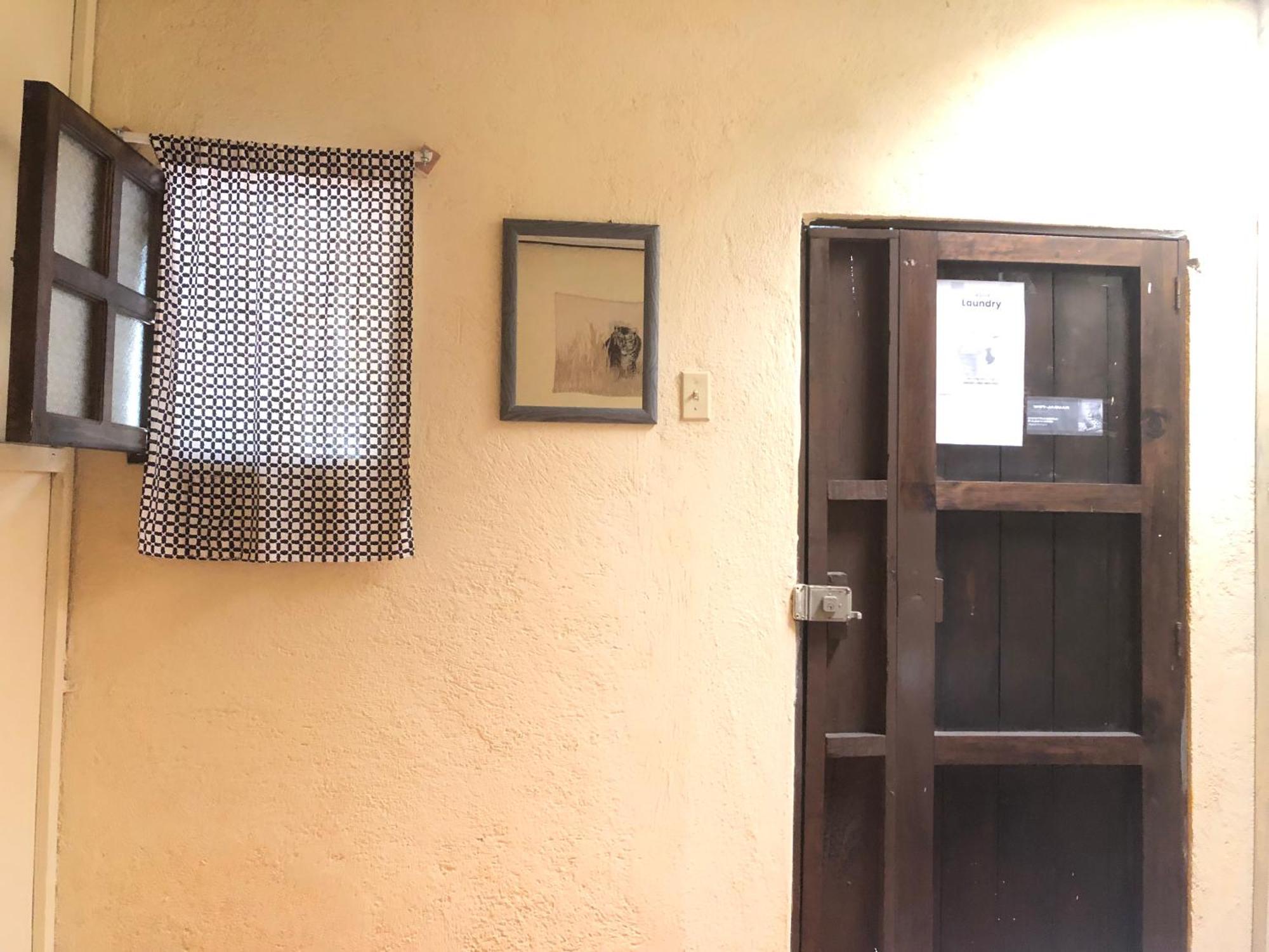 Hospedaje Basico El Jaguar Antigua Exterior foto